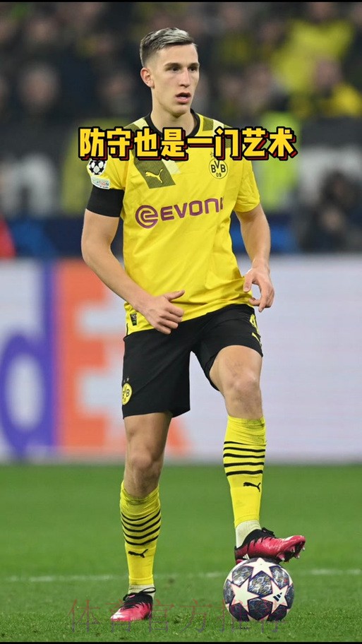 世体：施洛特贝克续约可能性不大 三队对其有意